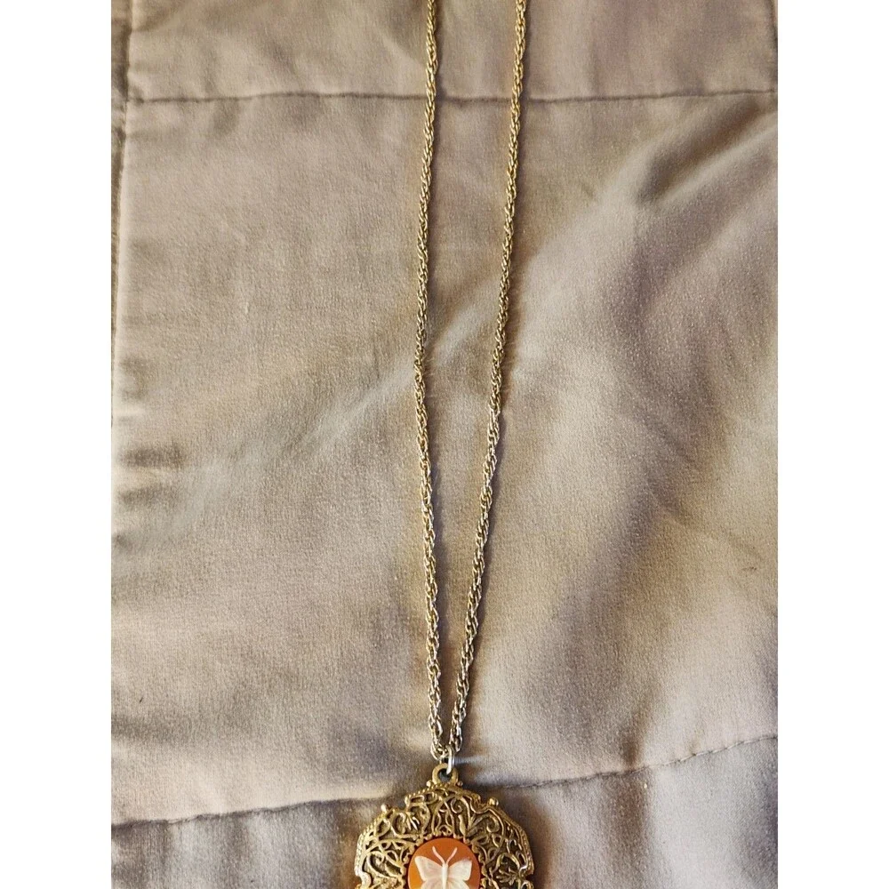 Vintage Corday FAME Le Papillon Creme Perfume Locket Butterfly Cameo Filagree